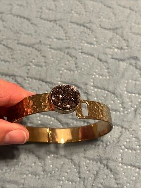 Gold-Tone Hammered Cuff Bracelet with Dark Druzy Stone